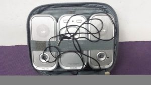 Philips  BA300 Travel Portable Audio Stereo Speakers System In Case