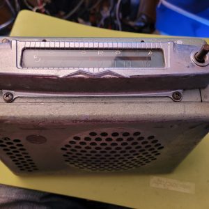 1950's Motorola 401a Car Stereo Vintage Vacuum tube AM Radio.