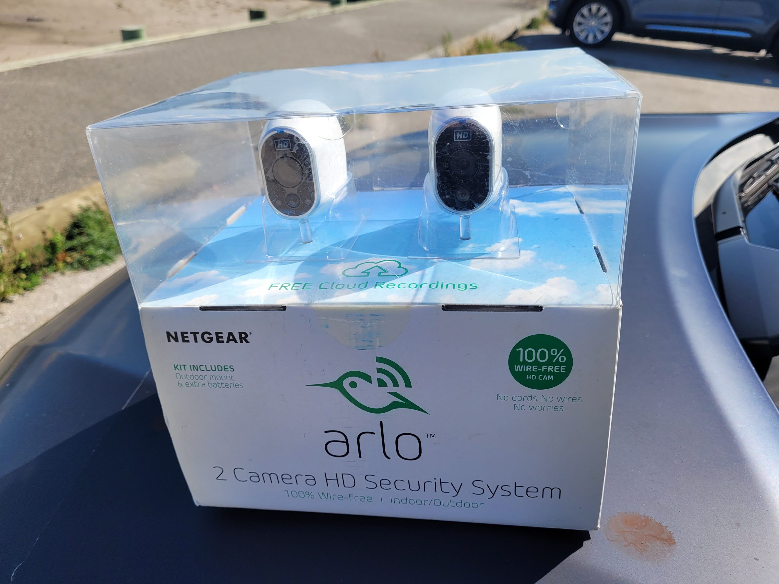 Arlo Security System by NETGEAR - 2 Wire-Free HD Cameras + Indoor/Outdoor
